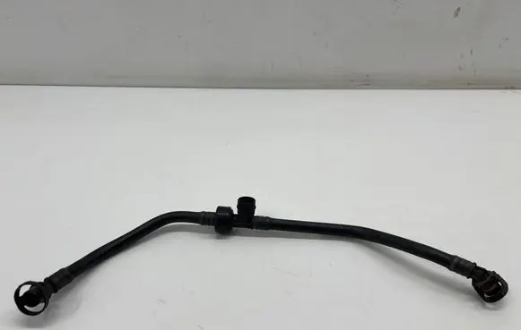 BMW 5 G30 G31 G38 Vacuum line/pipe/hose 8665277