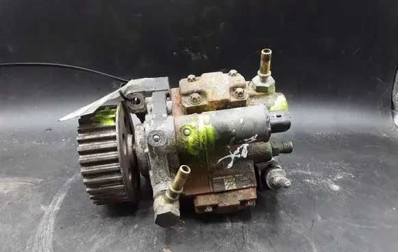 Nissan Qashqai Fuel injection high pressure pump A2C20000754 5WS40153 8200663258