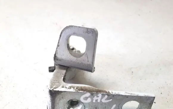 Ford Focus Rear door lower hinge