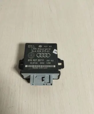 Audi A6 S6 C6 4F Light module LCM 8P0907357F 00021258 5LA00837901