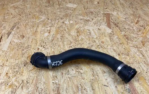 Mercedes-Benz C W205 Engine coolant pipe/hose A2055018201