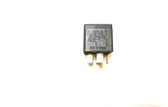 Ford Mondeo MK II Other relay F0AB14B192AA 40A20A G1UH0