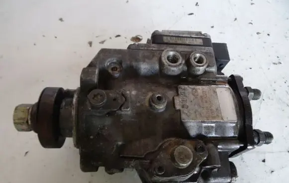 Opel Astra G Fuel injection high pressure pump 0470504003