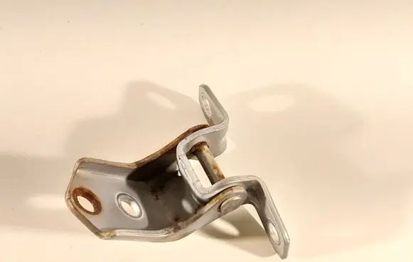 Mazda 3 II Front door upper hinge