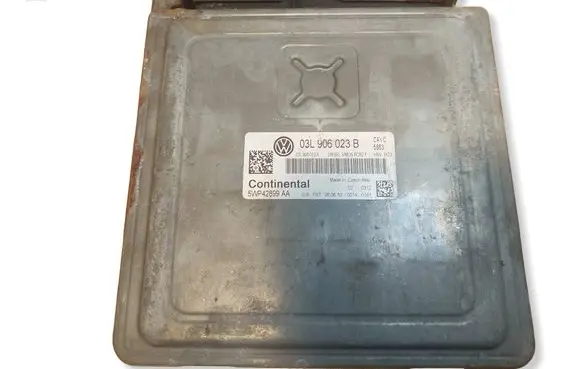 Volkswagen Golf VI Engine control unit/module ECU 03L906023B 5WP42899AA 03L906023A