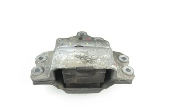 Volkswagen PASSAT B6 Gearbox mounting bracket 3C0199555