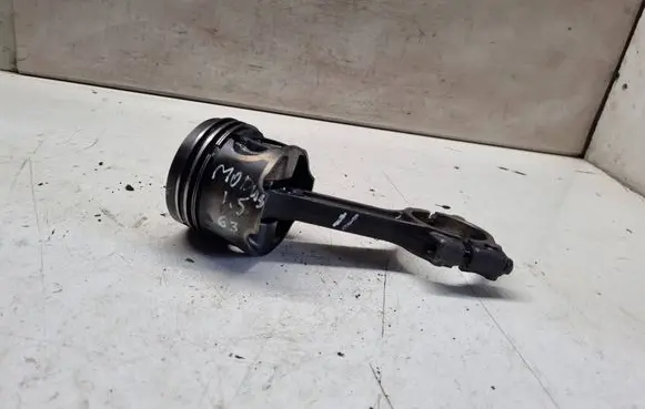 Renault Modus Piston with connecting rod 24AN1C18