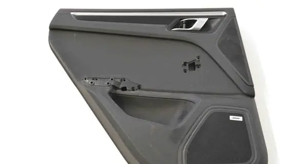 Porsche Macan (95B) Rear door card panel trim