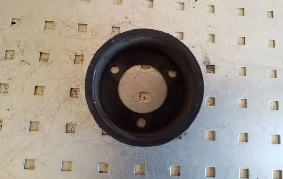 Nissan Qashqai+2 Water pump pulley 8200357354D