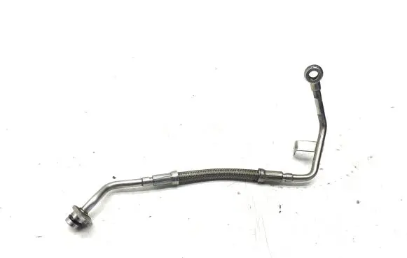 BMW 5 G30 G31 G38 Oil fill pipe 798405501 7934655