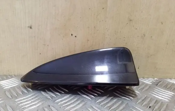 BMW X3 E83 Aerial GPS antenna 3411466
