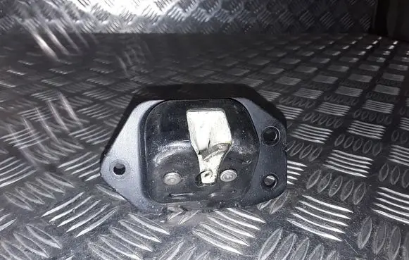 Nissan Leaf I (ZE0) Tailgate/trunk/boot lock/catch/latch