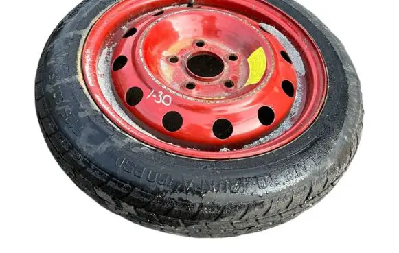 Hyundai i30 R15 spare wheel 