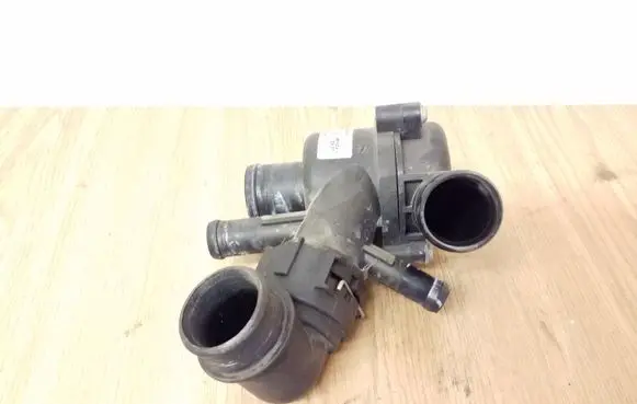 Land Rover Range Rover Sport L320 Thermostat AH228575AE AH228K515AA