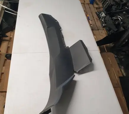 Audi Q7 4M Rear seat side bottom trim 4M0867768F