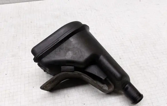 Peugeot 806 Oil fill pipe 