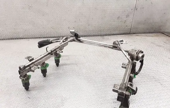 Fuel injectors set