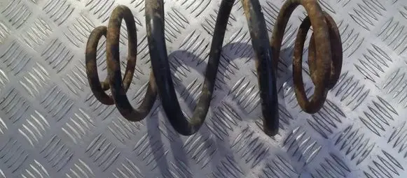 Opel Astra F Rear coil spring