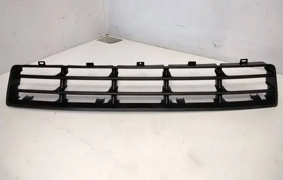 Volkswagen Golf IV Front bumper lower grill 1J0853677D DN12559