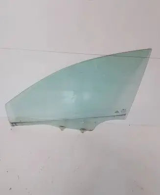 Hyundai Kona I Front door window glass four-door