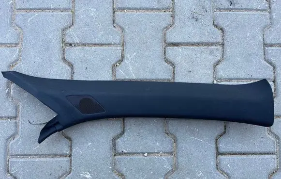 Audi Q3 (A) pillar trim 83F867234 M9489