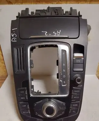 Audi A5 8T 8F Head unit multimedia control 8T0919609