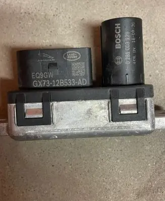 Land Rover Discovery Sport Glow plug pre-heat relay GX7312B533AD
