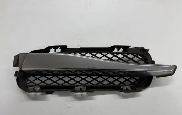 Jaguar XF X250 Front bumper lower grill KRAJAG150226 8X2315K233BC