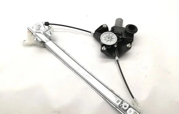 Toyota Yaris Cross Front door electric window regulator 857200D550
