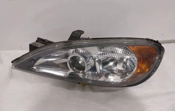 Nissan Primera Headlight/headlamp 260609F610 89003046