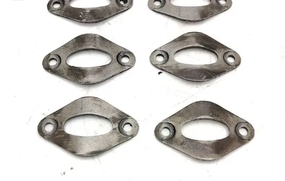 Audi A6 S6 C5 4B Fuel Injector clamp holder