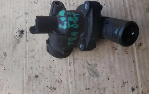 Ford Escort Thermostat housing 