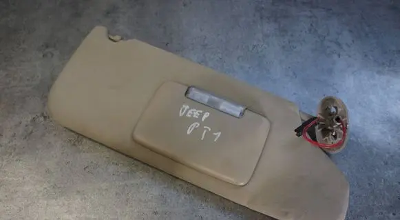 Jeep Grand Cherokee (WK) Sun visor