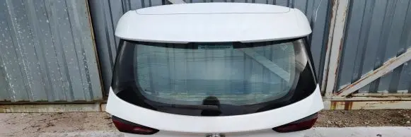 Opel Astra K Tailgate/trunk/boot lid