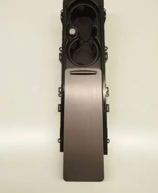 Cup holder front