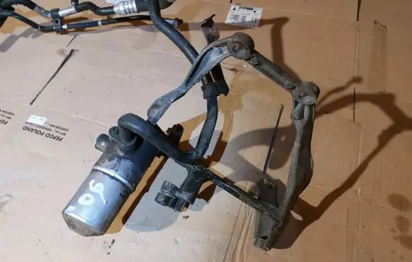 Audi A8 S8 D3 4E Air conditioning (A/C) pipe/hose