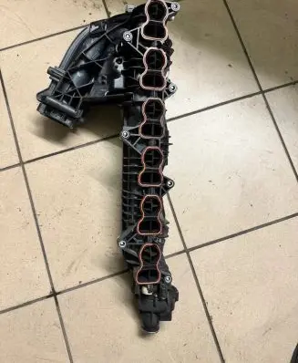BMW 5 F10 F11 Intake manifold 7800088 3037 1011050279