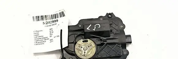 Audi A8 S8 D3 4E Front door soft close latching motor 4E0837059