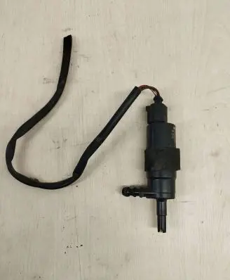 Audi A6 S6 C6 4F Headlight washer pump 3B7955681 00116