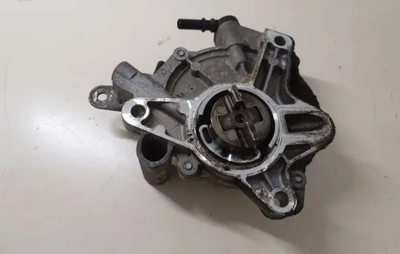 Vacuum pump