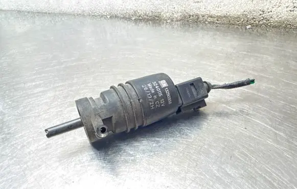 Opel Insignia A Windscreen/windshield washer pump 13250356 3240115
