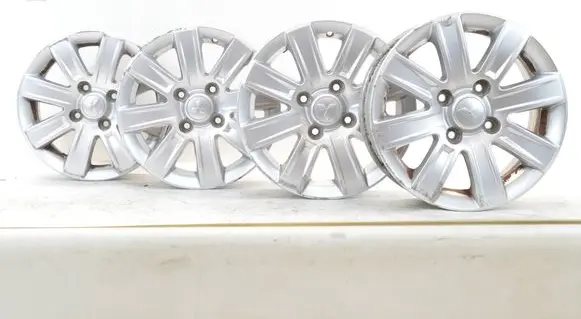 Mitsubishi Colt R15 alloy rim 