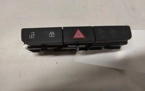 Opel Insignia A Hazard light switch 13324594