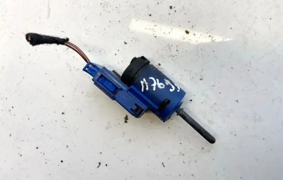 Skoda Superb B5 (3U) Brake pedal sensor switch 1j0927189e 19322002