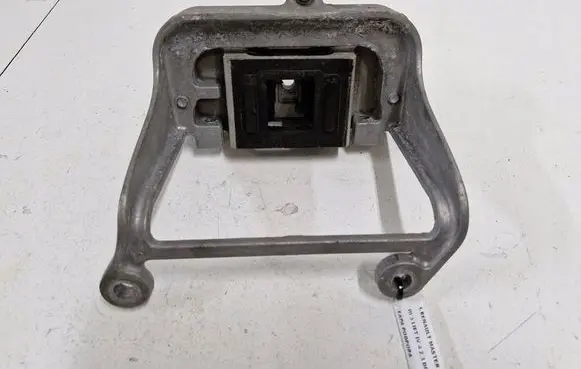 Renault Master III Engine mount vacuum valve 112225095R
