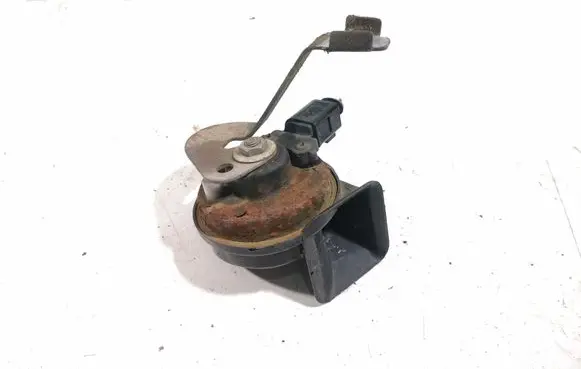 Volkswagen Golf Plus Horn signal E9001157