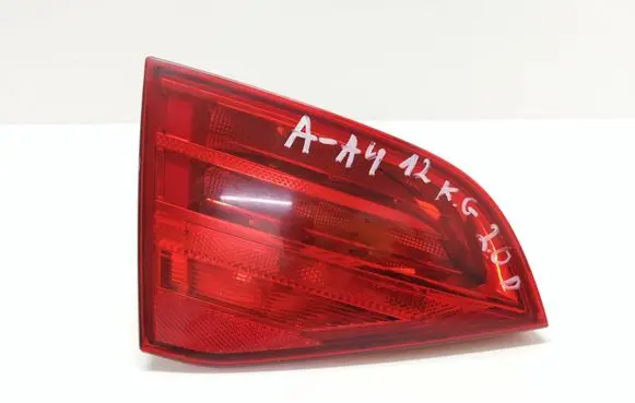 Audi A4 S4 B8 8K Tailgate rear/tail lights 8K9945093 160611L