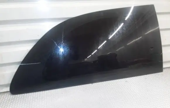 Chrysler Voyager Rear side window 