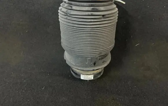 Mercedes-Benz E AMG W212 Rear air suspension bag/shock absorber A2123204325 AMG212LT