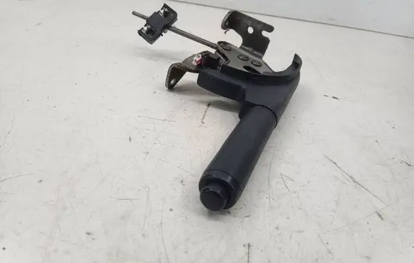 Toyota Yaris Handbrake/parking brake lever assembly 811318854